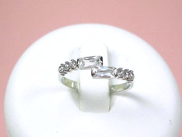 �L���[�r�b�N�W���R�j�A�@�����O