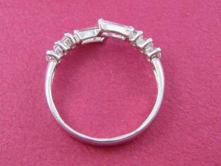 �L���[�r�b�N�W���R�j�A�@�����O