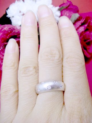 �h�b�g�E�����O