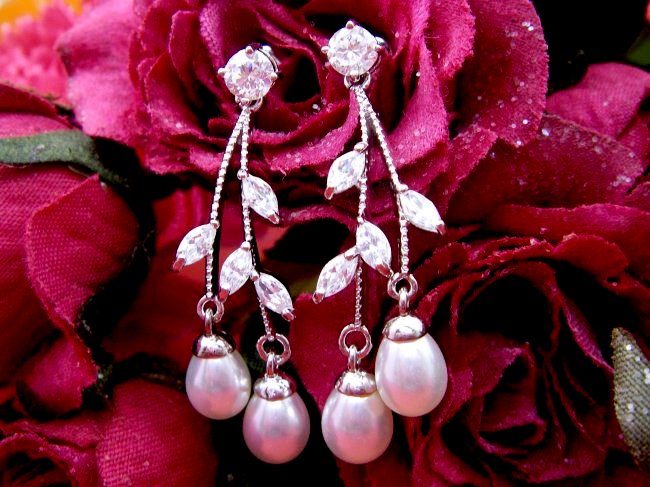 �L���[�r�b�N�W���R�j�A�ƃ}�W�����J�E�p�[���̃s�A�X