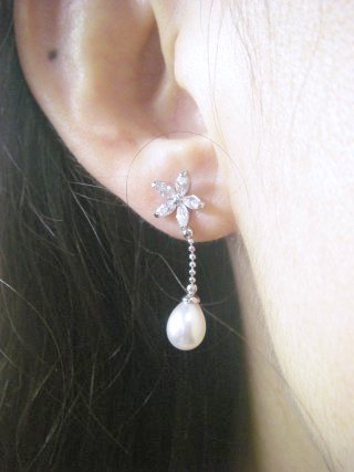 �L���[�r�b�N�W���R�j�A�ƃ}�W�����J�E�p�[���̃C�������O