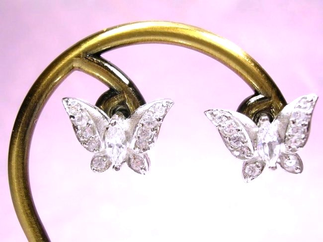 �L���[�r�b�N�W���R�j�A�@�o�^�t���C���`�[�t�@�s�A�X