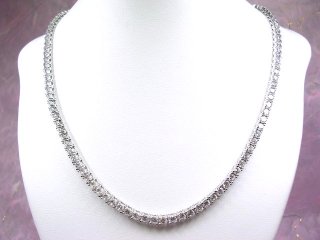 テニスネックレス