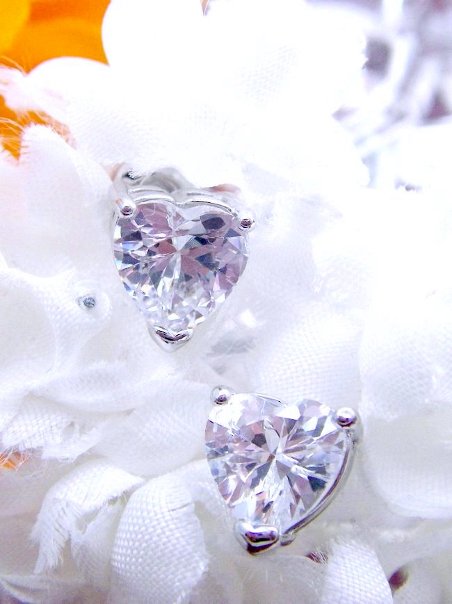 �n�[�g�V�F�C�v�@�s�A�X