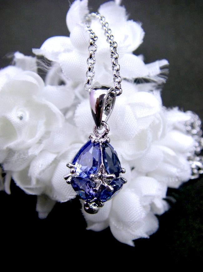 �L���[�r�b�N�W���R�j�A �@�y���_���g