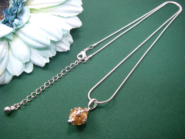 �L���[�r�b�N�W���R�j�A �@�y���_���g