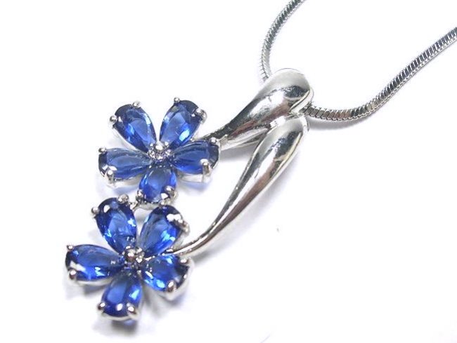 �T�t�@�C���@�L���[�r�b�N�W���R�j�A�@�y���_���g