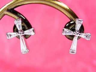 �h�C�c���@�L���[�r�b�N�W���R�j�A�̃N���X�̃s�A�X