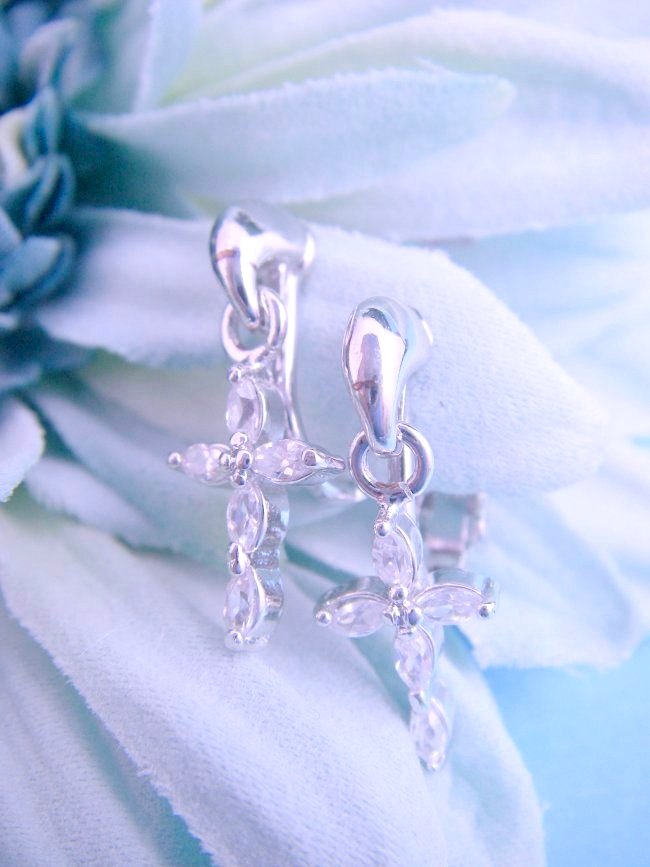 �h�C�c���@�L���[�r�b�N�W���R�j�A�̃N���X�̃C�������O