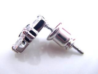 �h�C�c���@�L���[�r�b�N�W���R�j�A�̃N���X�̃s�A�X