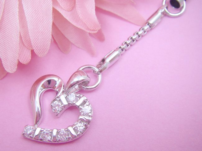 �g�уX�g���b�v�@�n�[�g�@�L���[�r�b�N�W���R�j�A