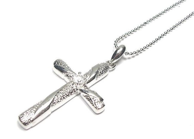 �h�C�c���E�L���[�r�b�N�W���R�j�A�̃N���X�l�b�N���X