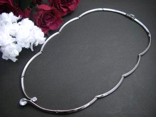 cz�A�N�Z�T���[�@�l�b�N���X