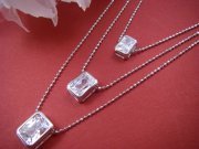 CZ�@�L���[�r�b�N�W���R�j�A�@�l�b�N���X