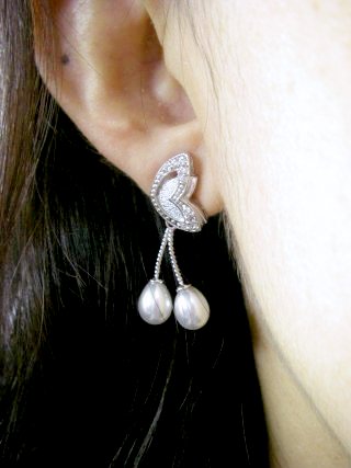 �L���[�r�b�N�W���R�j�A�ƃ}�W�����J�E�p�[���̃s�A�X