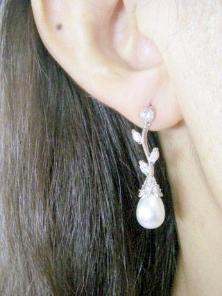 �L���[�r�b�N�W���R�j�A�ƃ}�W�����J�E�p�[���̃s�A�X