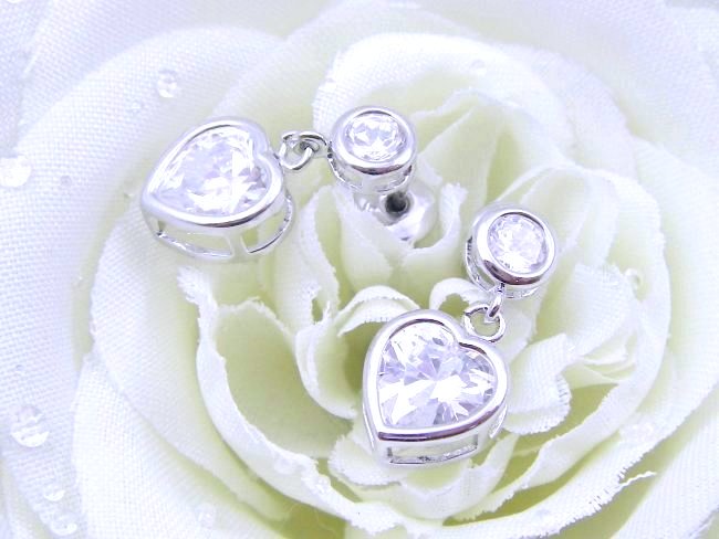 �n�[�g�@�A�N�Z�T���[�@CZ�s�A�X