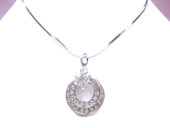 �L���[�r�b�N�W���R�j�A�@�y���_���g