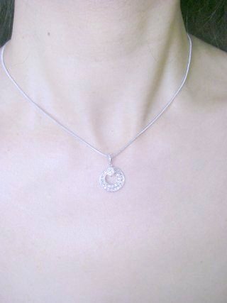 �L���[�r�b�N�W���R�j�A�̃y���_���g