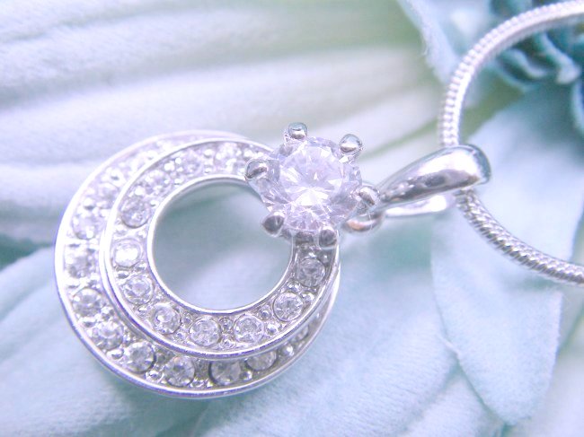 �L���[�r�b�N�W���R�j�A�@�y���_���g