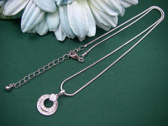 �L���[�r�b�N�W���R�j�A�@�y���_���g