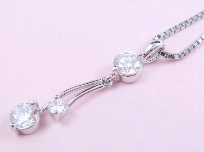 �L���[�r�b�N�W���R�j�A�@�A�N�Z�T���[�@�y���_���g