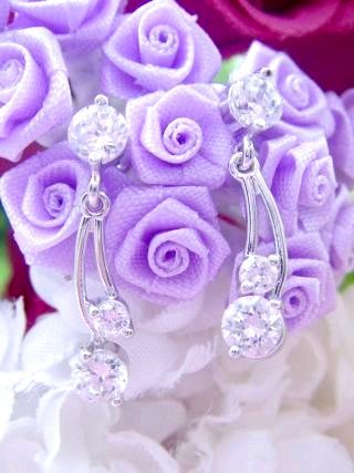 �L���[�r�b�N�W���R�j�A�@�A�N�Z�T���[