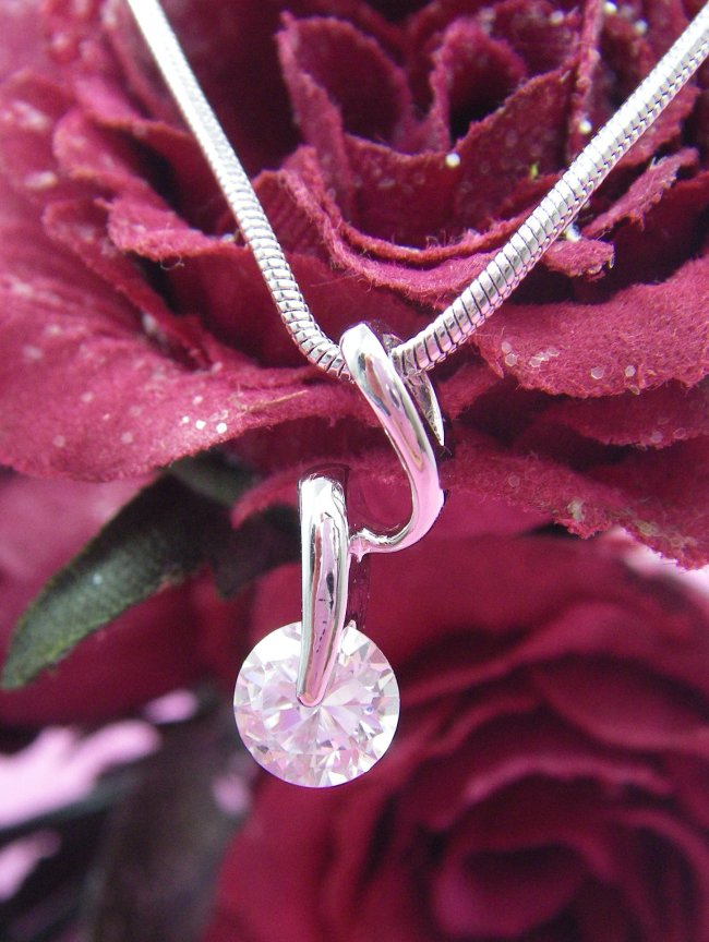 ���[�U�[�z�[���@�y���_���g