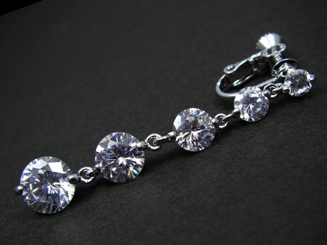 �L���[�r�b�N�W���R�j�A�@�C�������O