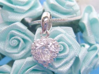 �n�[�g�@�y���_���g�@�L���[�r�b�N�W���R�j�A�E�A�N�Z�T���[