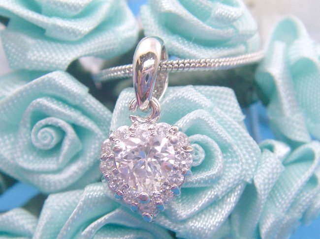 �n�[�g�@�y���_���g�@�L���[�r�b�N�W���R�j�A�E�A�N�Z�T���[