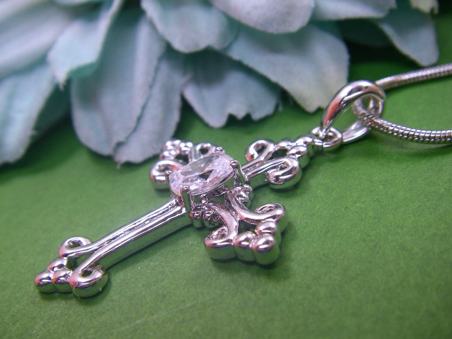 �N���X�y���_���g