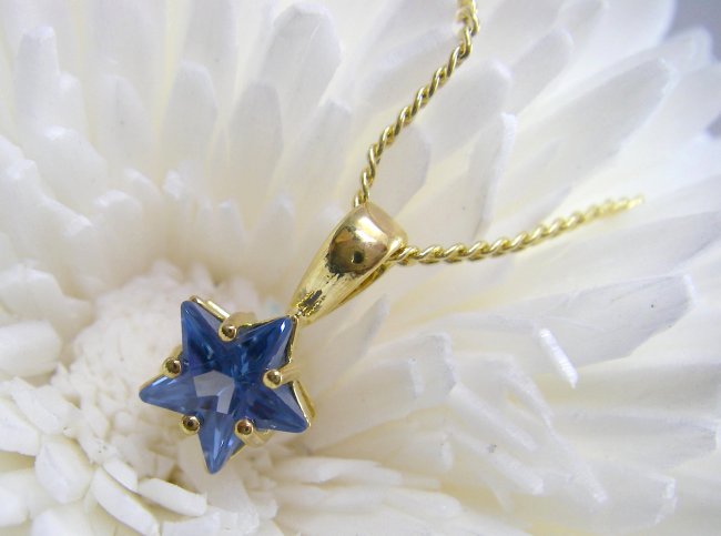 �X�^�[�@�����`�[�t�@�y���_���g