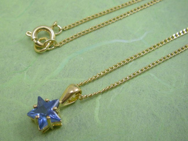 �X�^�[�@�����`�[�t�@�y���_���g