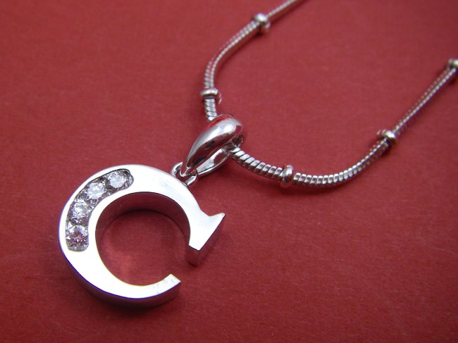 �C�j�V�����@�y���_���g