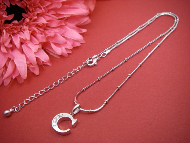 �C�j�V�����@�y���_���g