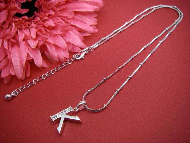 �C�j�V�����@�y���_���g