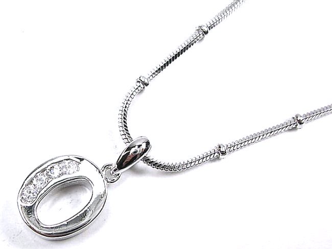 �C�j�V�����@�y���_���g