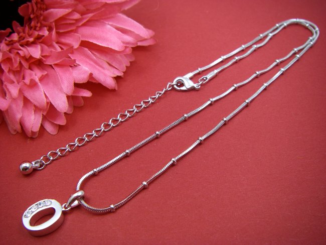 �C�j�V�����@�y���_���g