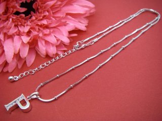 �L���[�r�b�N�W���R�j�A�̃C�j�V���� �y���_���g