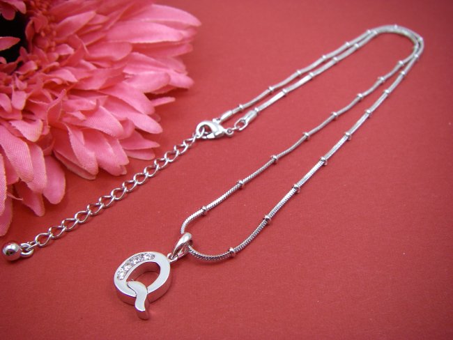 �C�j�V�����@�y���_���g