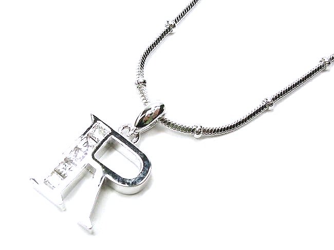 �C�j�V�����@�y���_���g