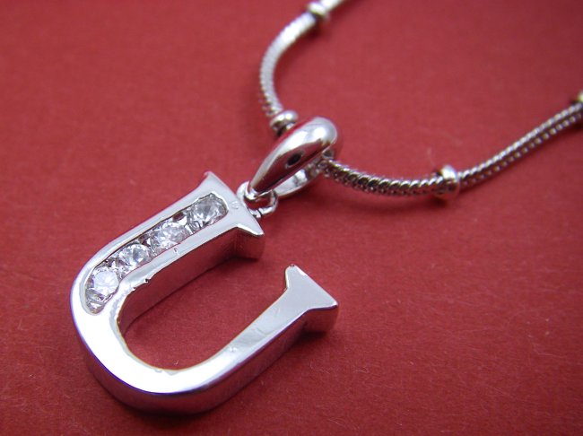 �C�j�V�����@�y���_���g