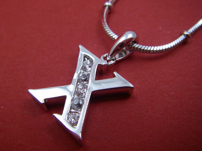 �C�j�V�����@�y���_���g