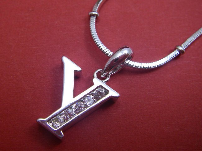 �C�j�V�����@�y���_���g