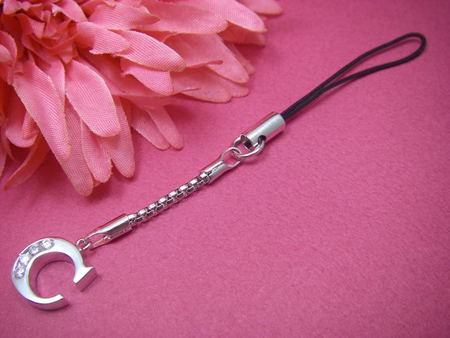 �L���[�r�b�N�W���R�j�A�̌g�уX�g���b�v