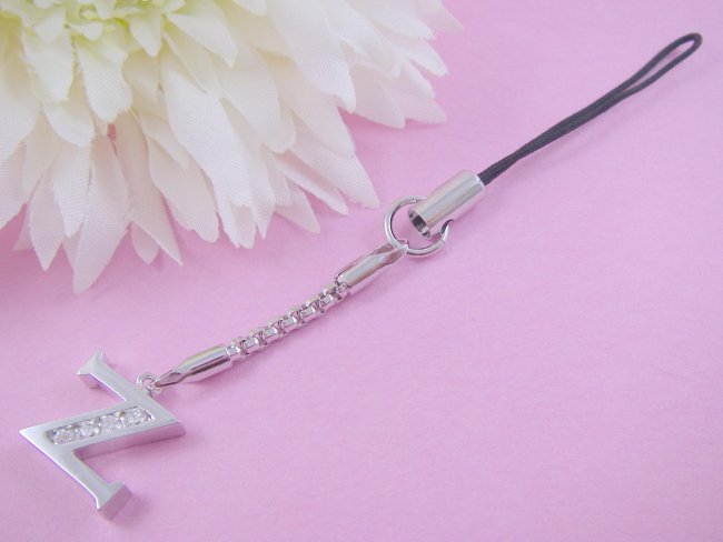 �L���[�r�b�N�W���R�j�A�̌g�уX�g���b�v