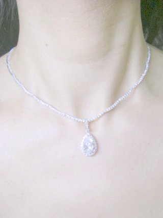 �L���[�r�b�N�W���R�j�A�@�l�b�N���X