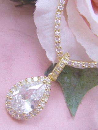 �L���[�r�b�N�W���R�j�A�@�l�b�N���X