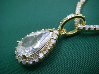 �L���[�r�b�N�W���R�j�A�@�l�b�N���X